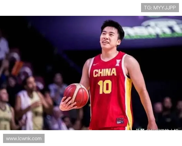 王俊杰三分命中率高 教练称其潜力未完全释放