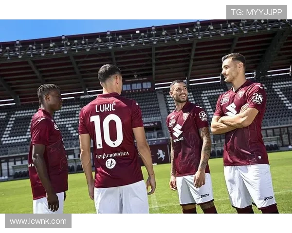 乌迪内斯对阵都灵裁判穆塞拉执法